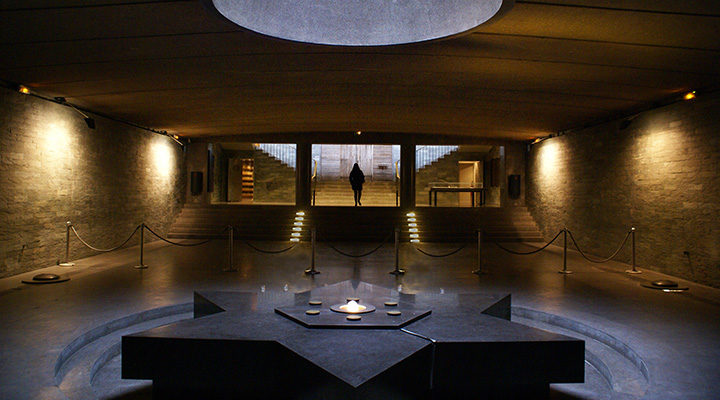 Cripta do Memorial Shoah em Paris