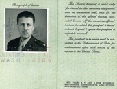 Passeport militaire de George Stevens, 1943<br />
 Margaret Herrick Library, Academy of Motion Pictures Arts and Sciences, Beverly Hills, Californie